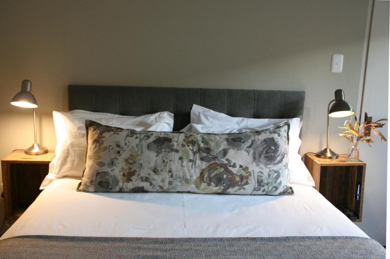 Avo&Oak Guesthouse Джордж Екстериор снимка